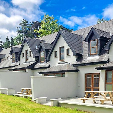 Old Court Holiday Homes Terryglass - Sleeps 6 By Trident Holiday Homes エクステリア 写真