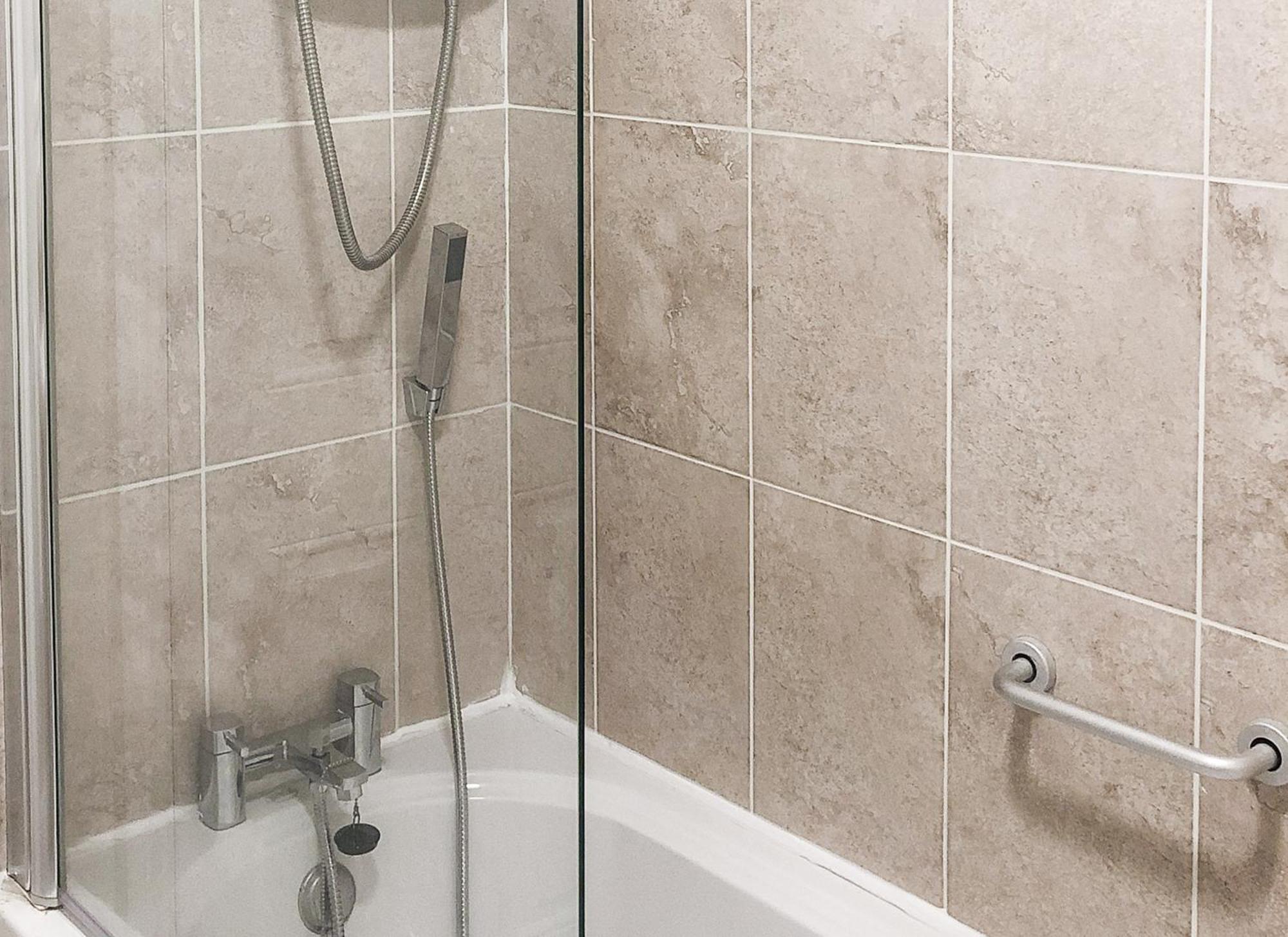 Old Court Holiday Homes Terryglass - Sleeps 6 By Trident Holiday Homes エクステリア 写真